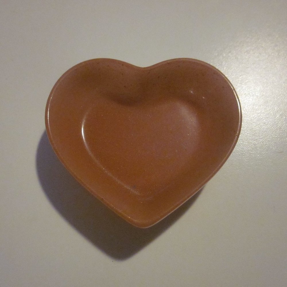 NWOT. Small Brown Heart Bowl.